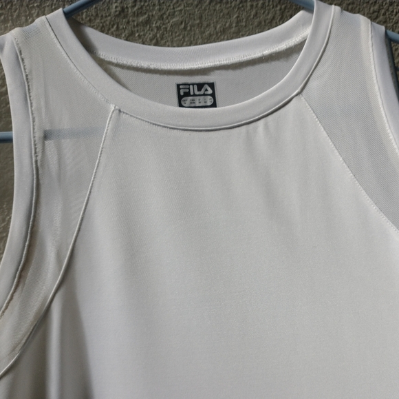Fila white sleeveless tank with mesh inserts Medium - Picture 4 of 6